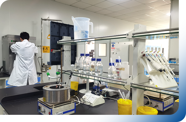 Plateforme intégrée de biosynthèse peptidique - optimisant les facteurs génétiques, de réaction et de réacteur pour une efficacité et une qualité de synthèse améliorées.